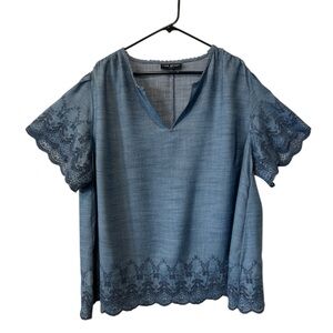 Lane Bryant notch-neck embroidered short  sleeve lightweight denim top size 20
